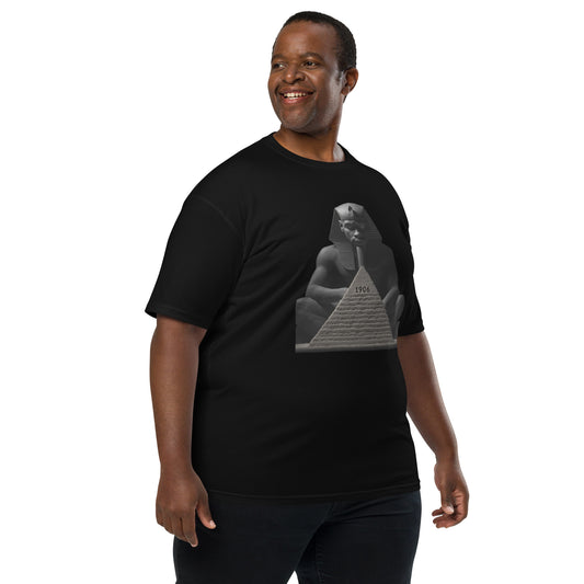 1906 pyramid Men’s premium heavyweight tee